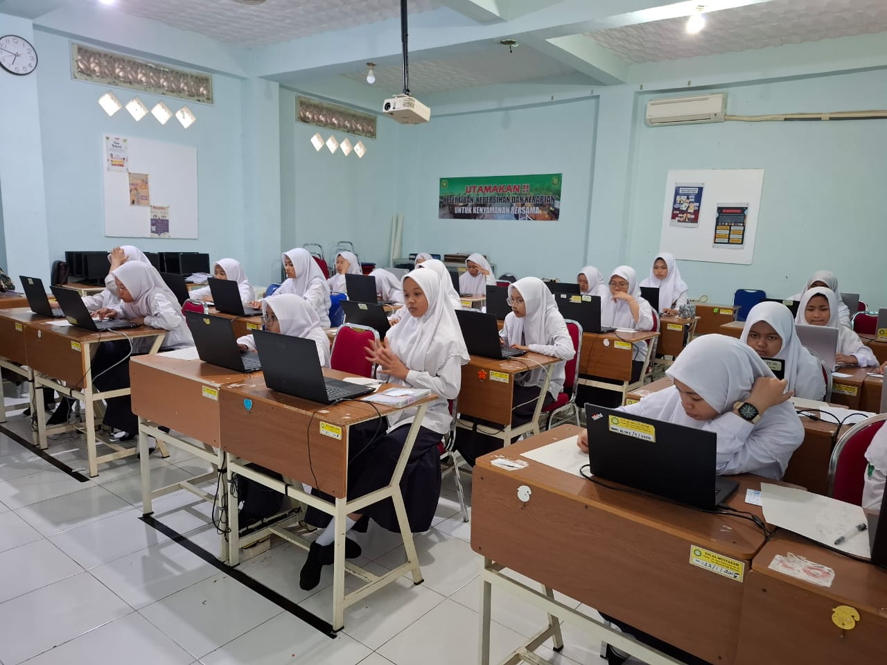 Berita Gambar