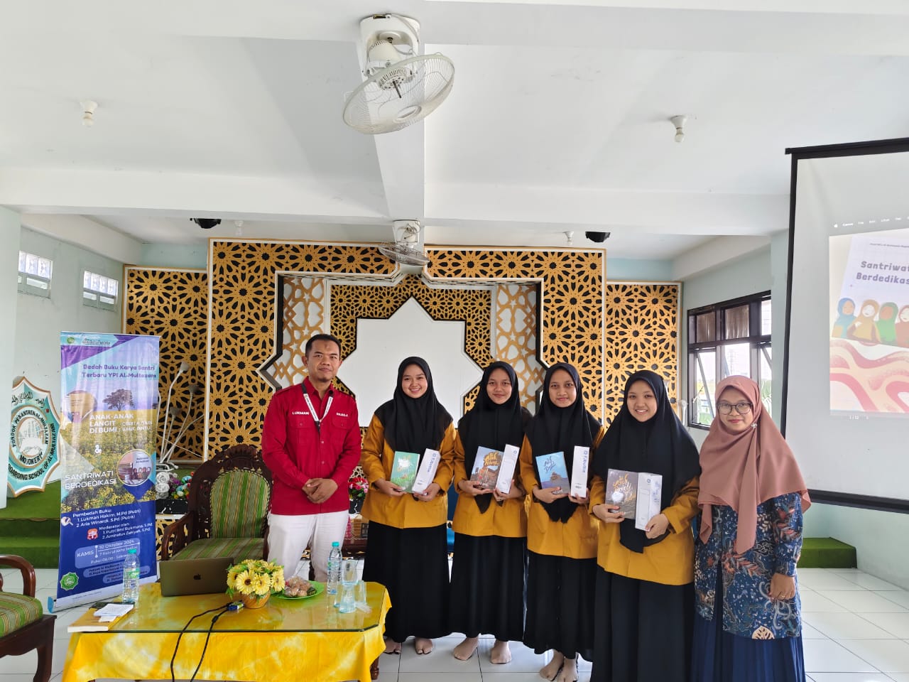 Berita Gambar